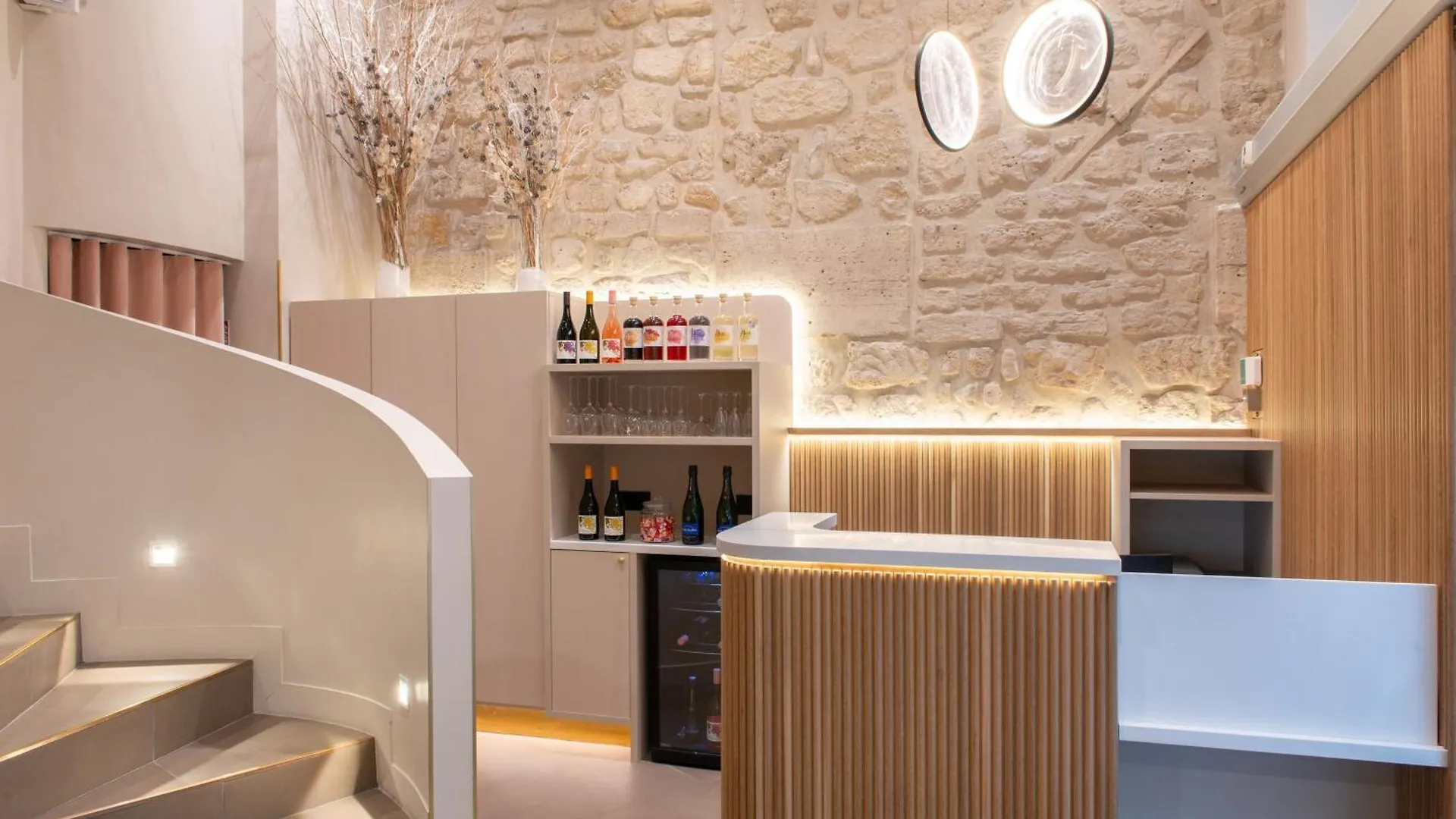 Hotel Arc Elysees Paris