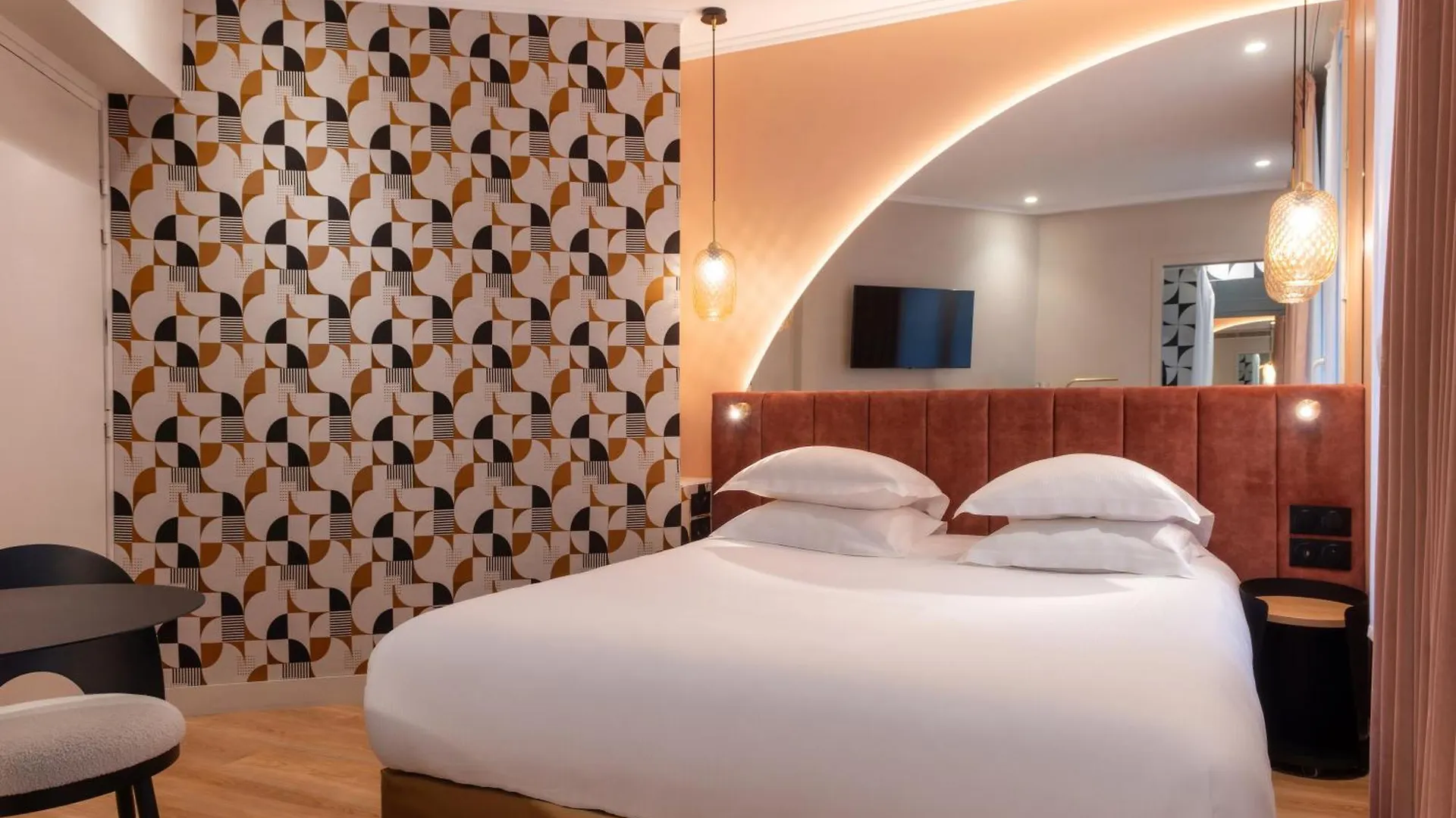 Arc Elysees 3* Paris
